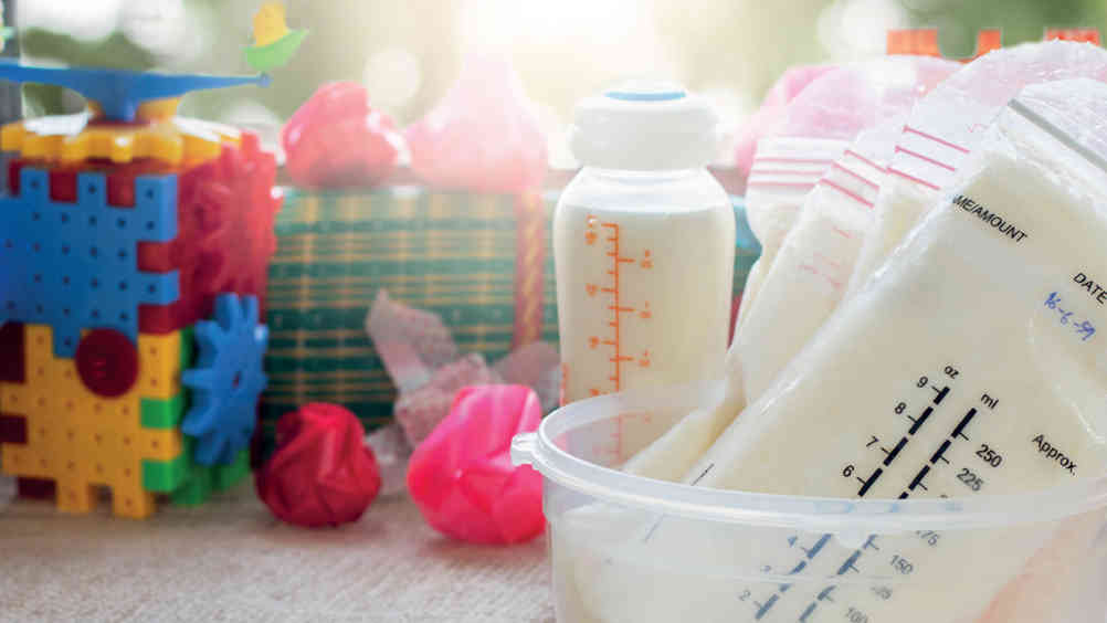  Choosing to donate breast milk can be a coping mechanism for grieving mothers